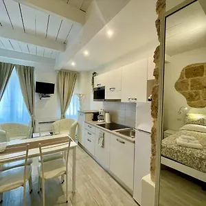 Protea House , Alghero Italie