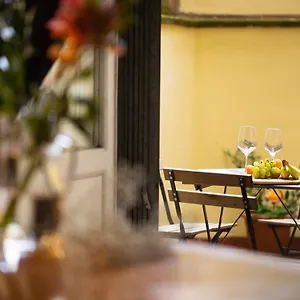 Apartment Vigna2 - Big 2 Bedroom In Center, Florence